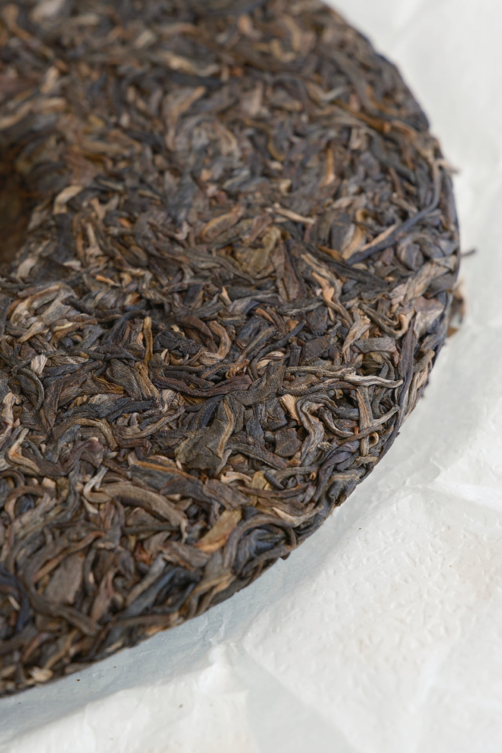 Misty Smoke Raw Pu-erh Cake (2025)