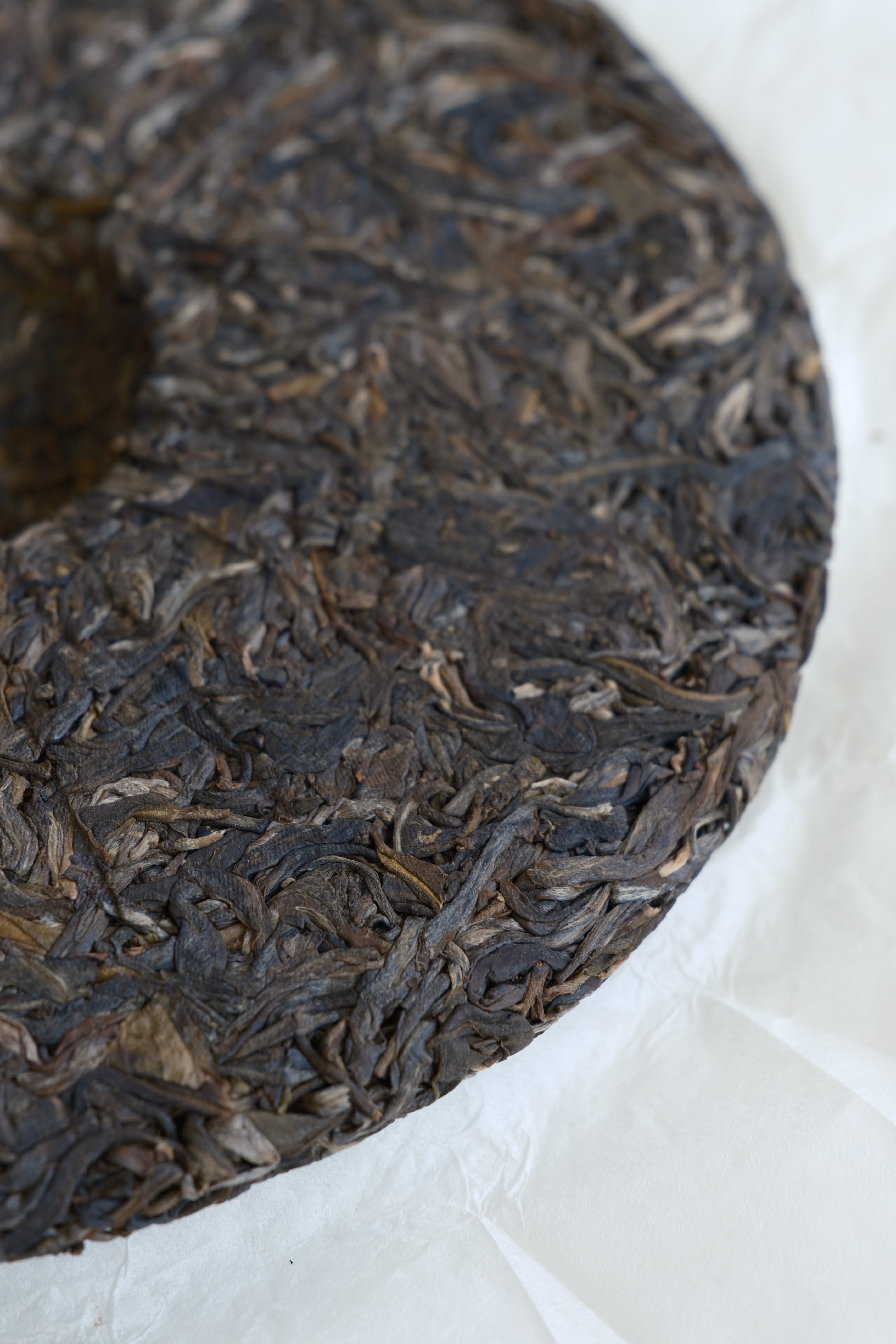 Bulang Specially Crafted Raw Pu-erh Cake (2024)