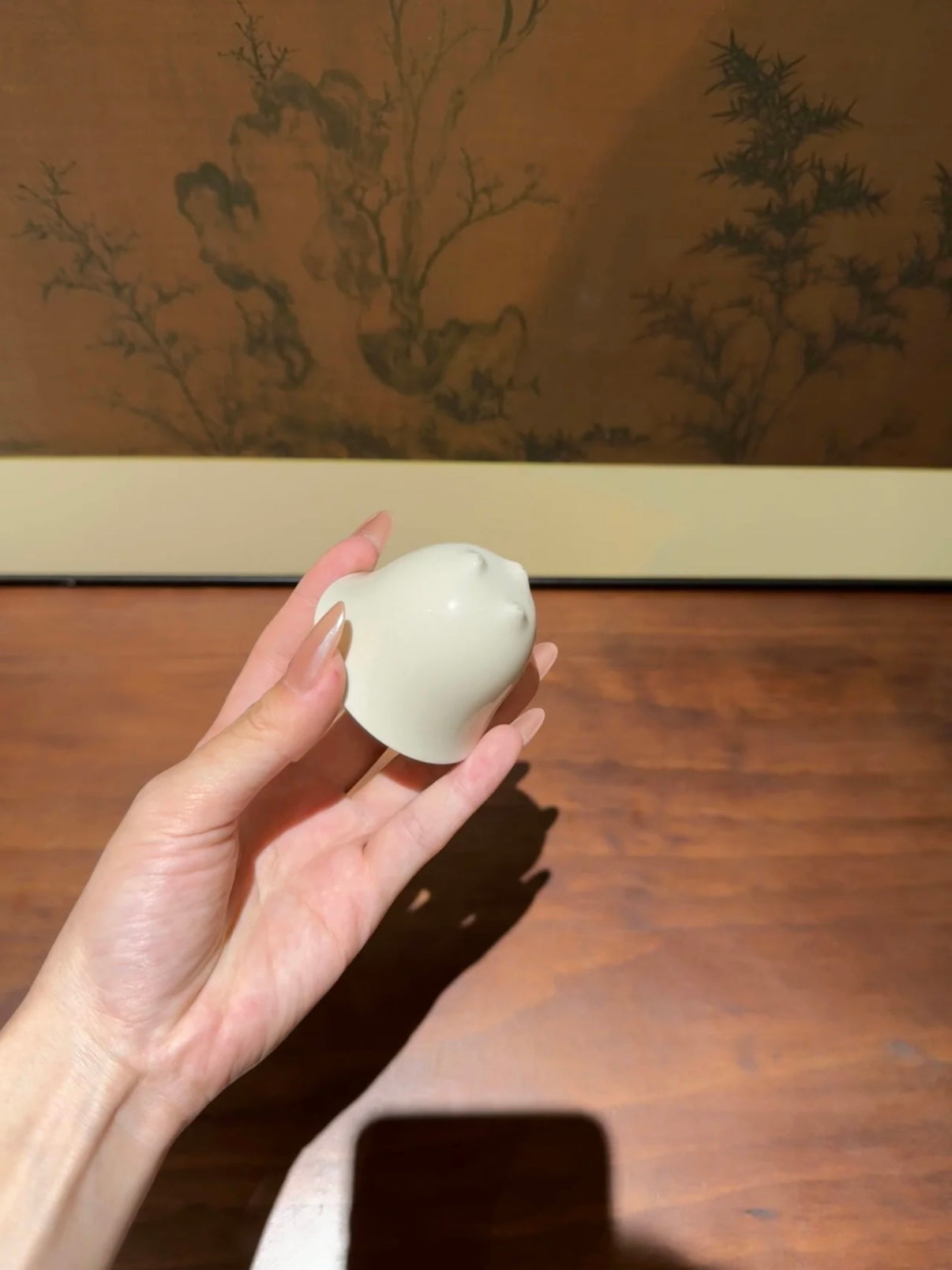 Grass Ash Glaze Three-Leg Gongfu Tea Cup