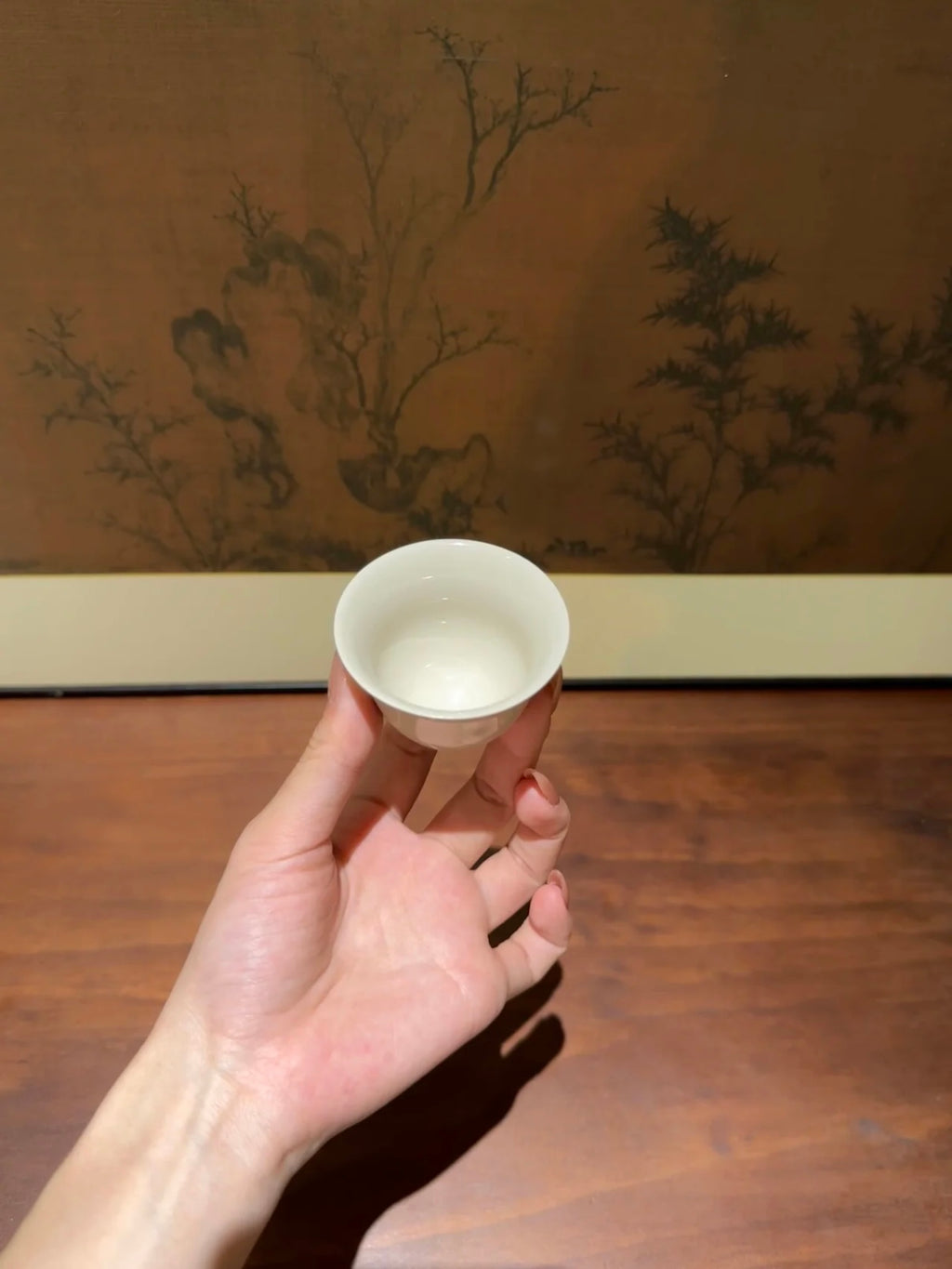 Grass Ash Glaze Three-Leg Gongfu Tea Cup
