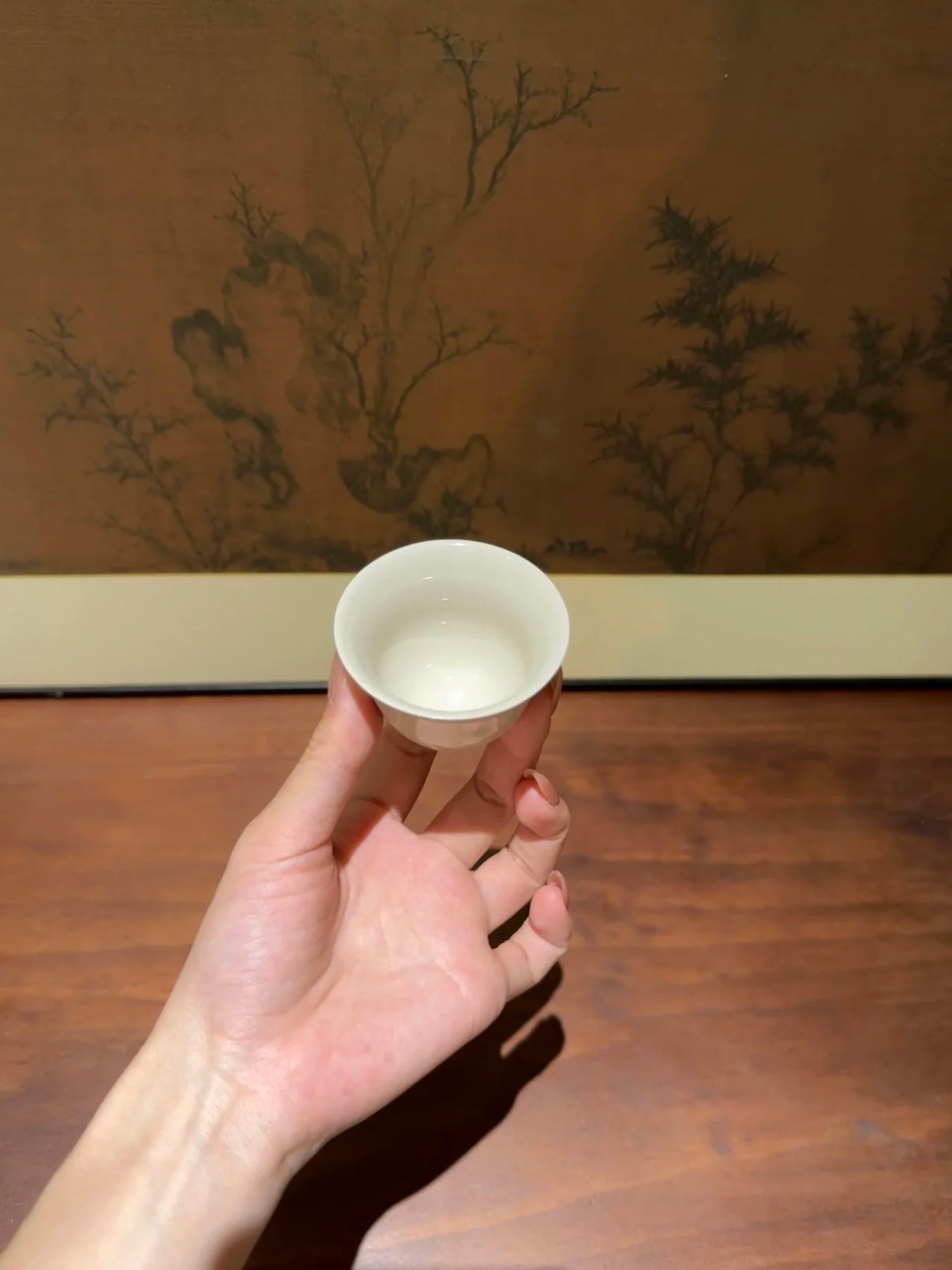 Grass Ash Glaze Three-Leg Gongfu Tea Cup