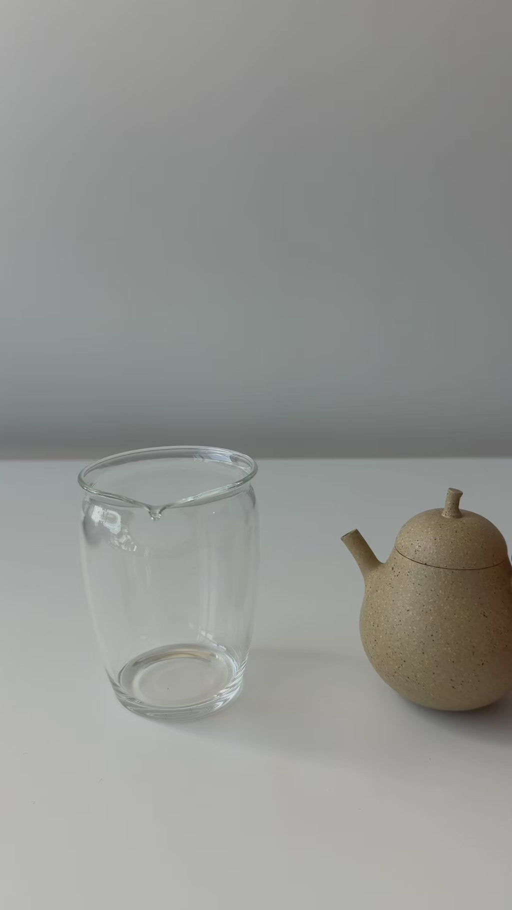 Pear-Shaped Yixing Zisha Teapot (100cc) - Semi-Handmade Duanni Clay (Thin-Walled)